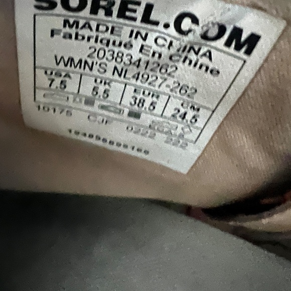 Sorel Evie Zip Up Leather Bootie, Size 7.5 - Picture 5 of 6